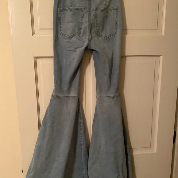 Just Float On Flare Jeans - Picture 6 of 6